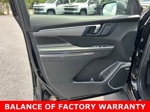 Certified 2026 Buick Enclave Preferred FWD image 12