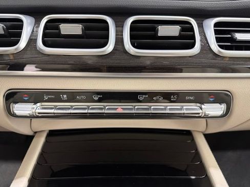 Used 2020 Mercedes-Benz GLE 350 4MATIC image 36