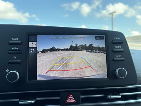 New 2026 Hyundai Elantra SE FWD image 25