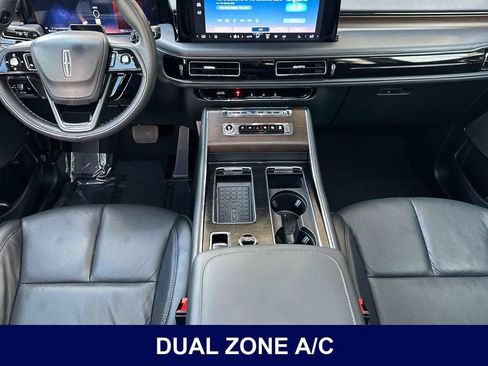 Used 2025 Lincoln Aviator Reserve w/ Jet Appearance Package RWD image 17