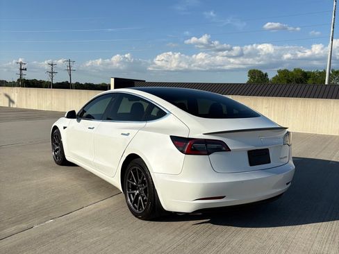 Used 2020 Tesla Model 3 Performance image 4