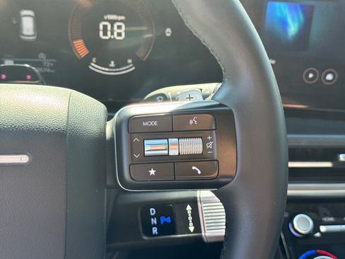 Used 2025 Hyundai Santa Fe SEL image 26