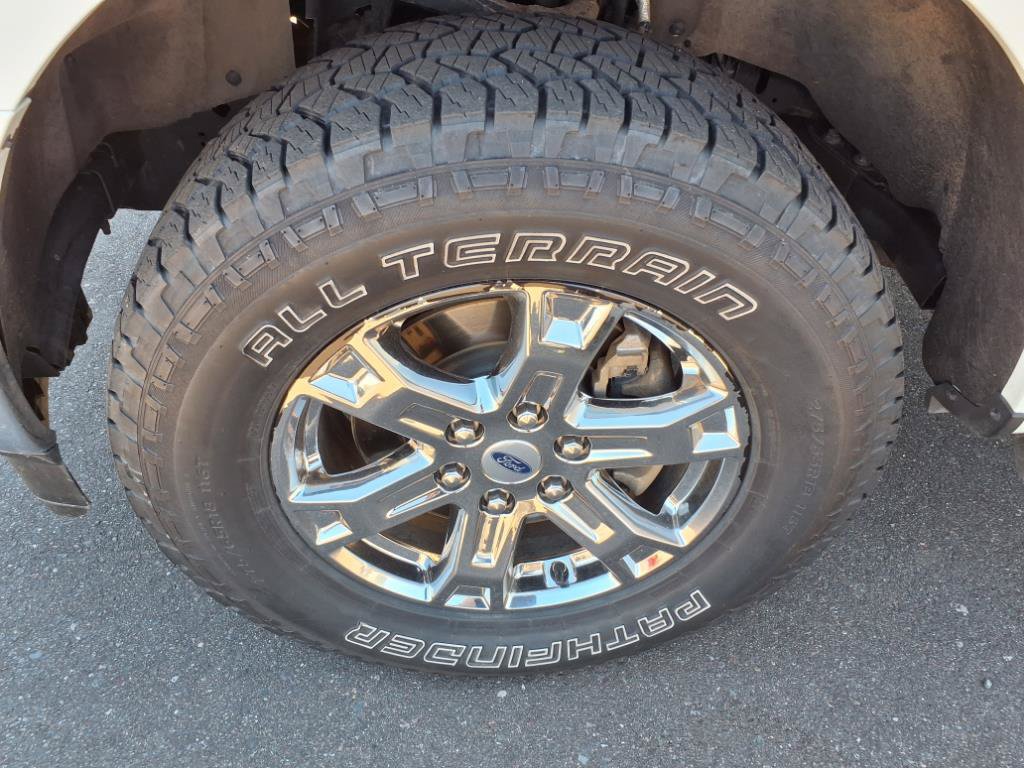 Used 2022 Ford F150 XLT w/ Equipment Group 302A High AWD/4WD image 10