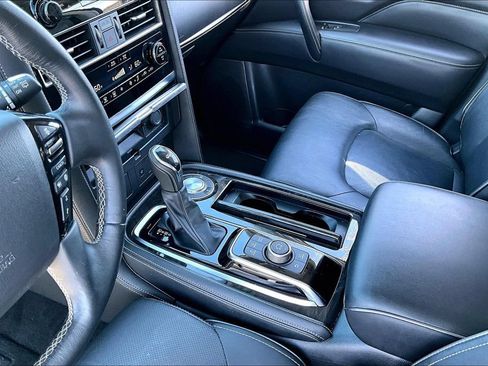 Certified 2024 INFINITI QX80 Luxe RWD image 19