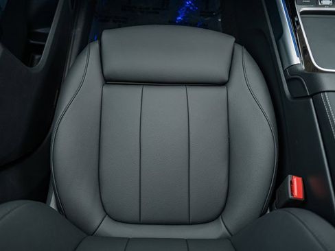 New 2026 Mercedes-Benz GLB 250 4MATIC image 32