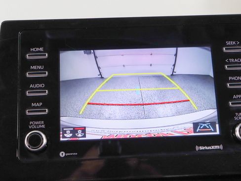 Used 2024 Toyota Camry SE w/ Cold Weather Package FWD image 18