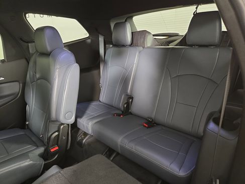 Used 2023 Buick Enclave Essence w/ Experience Buick Package image 12