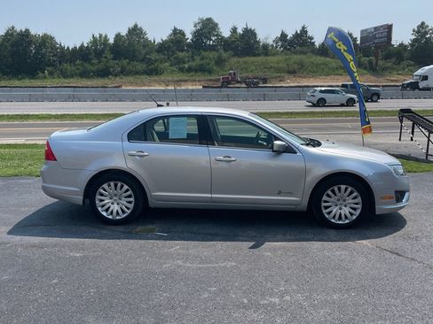 Used 2012 Ford Fusion Hybrid FWD image 6