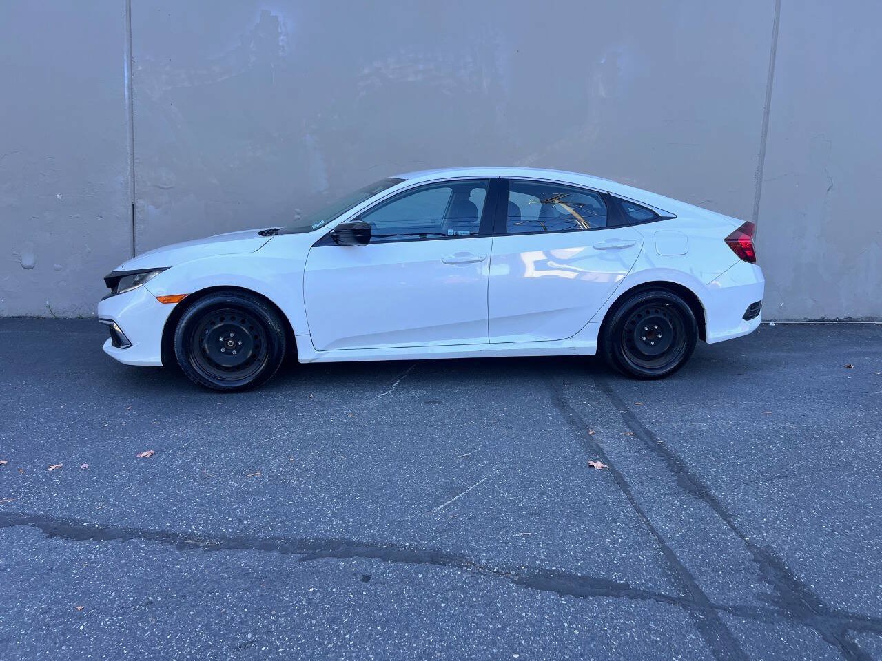 Used 2019 Honda Civic LX image 3
