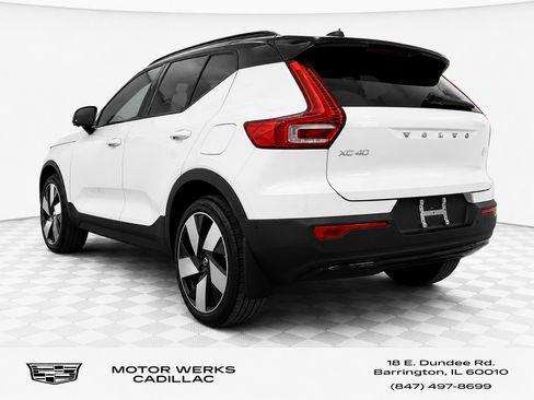 Used 2023 Volvo XC40 Recharge Ultimate w/ Protection Package Premier AWD/4WD image 9