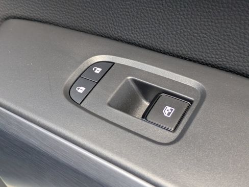 Used 2025 Nissan Pathfinder Rock Creek AWD/4WD image 37