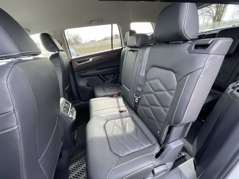 New 2026 Volkswagen Atlas SE FWD image 12