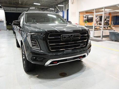 New 2026 GMC Yukon XL AT4 Ultimate w/ LPO, Illumination Package image 3