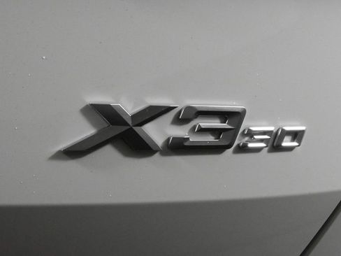 Used 2025 BMW X3 xDrive30i w/ Premium Package image 40
