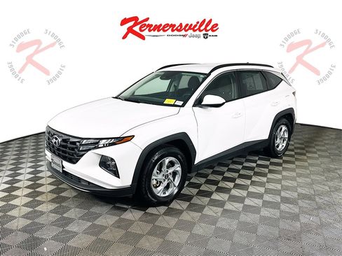 Used 2024 Hyundai Tucson SEL image 3
