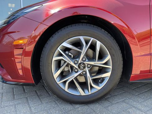 Used 2023 Hyundai Sonata SEL FWD image 10