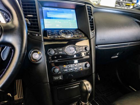 Used 2015 INFINITI QX70 2WD w/ Premium Package image 27