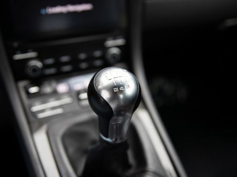 Certified 2019 Porsche 911 Carrera 4 GTS image 17