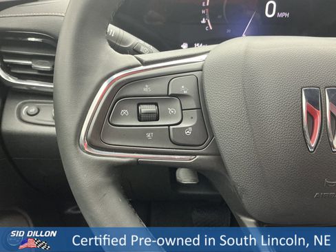 Used 2025 Buick Envista Avenir image 9