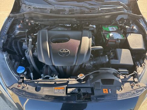 Used 2017 Toyota Yaris iA image 23