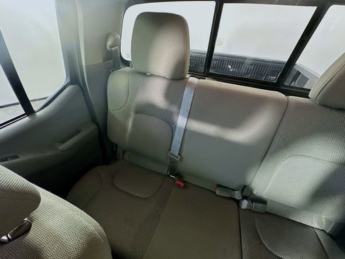 Used 2021 Nissan Frontier SV w/ SV Utility Package AWD/4WD image 12