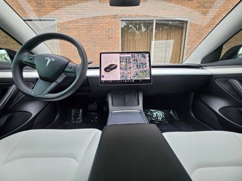 Used 2023 Tesla Model 3 Long Range AWD/4WD image 37