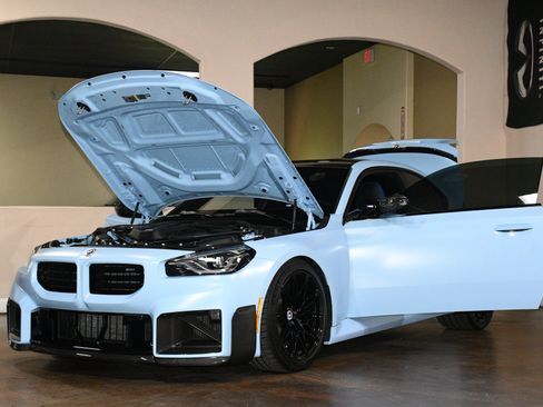 Used 2023 BMW M2 w/ Lighting Package RWD image 90