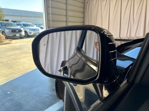 Used 2022 Kia Telluride SX w/ SX Prestige Package AWD/4WD image 19