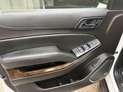 Used 2015 Chevrolet Tahoe LT AWD/4WD image 18