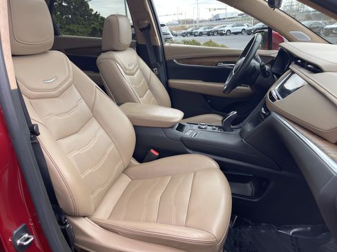 Used 2021 Cadillac XT5 Premium Luxury w/ Platinum Package image 24