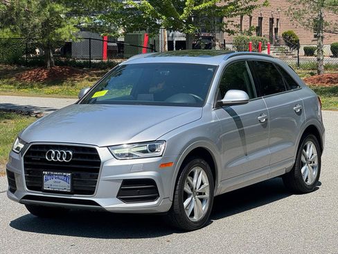 Used 2016 Audi Q3 2.0T Premium Plus w/ Technology Package AWD/4WD image 3