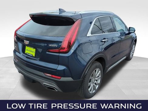 Used 2019 Cadillac XT4 Premium Luxury w/ Trailering Package AWD/4WD image 8
