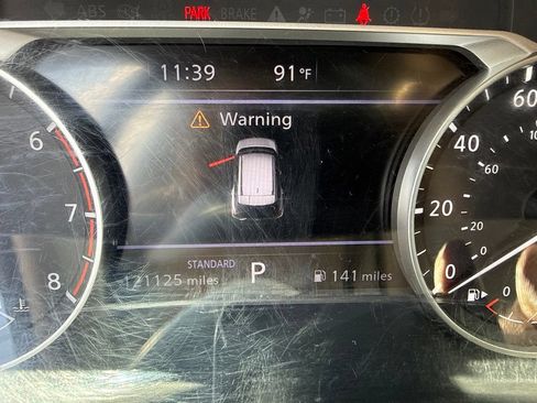 Used 2021 Nissan Rogue SV FWD image 7