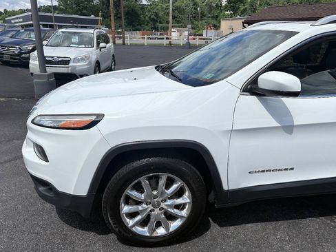 Used 2014 Jeep Cherokee Limited AWD/4WD image 9