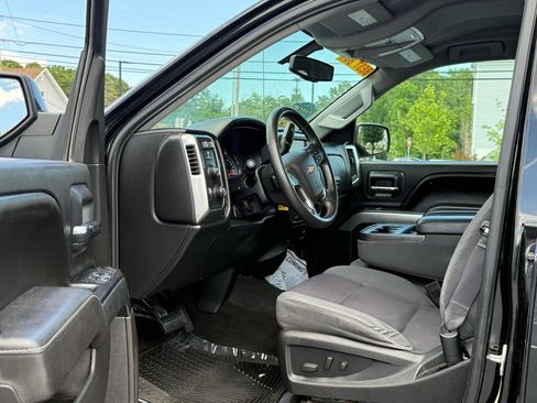 Used 2017 Chevrolet Silverado 1500 LT w/ All Star Edition AWD/4WD image 8