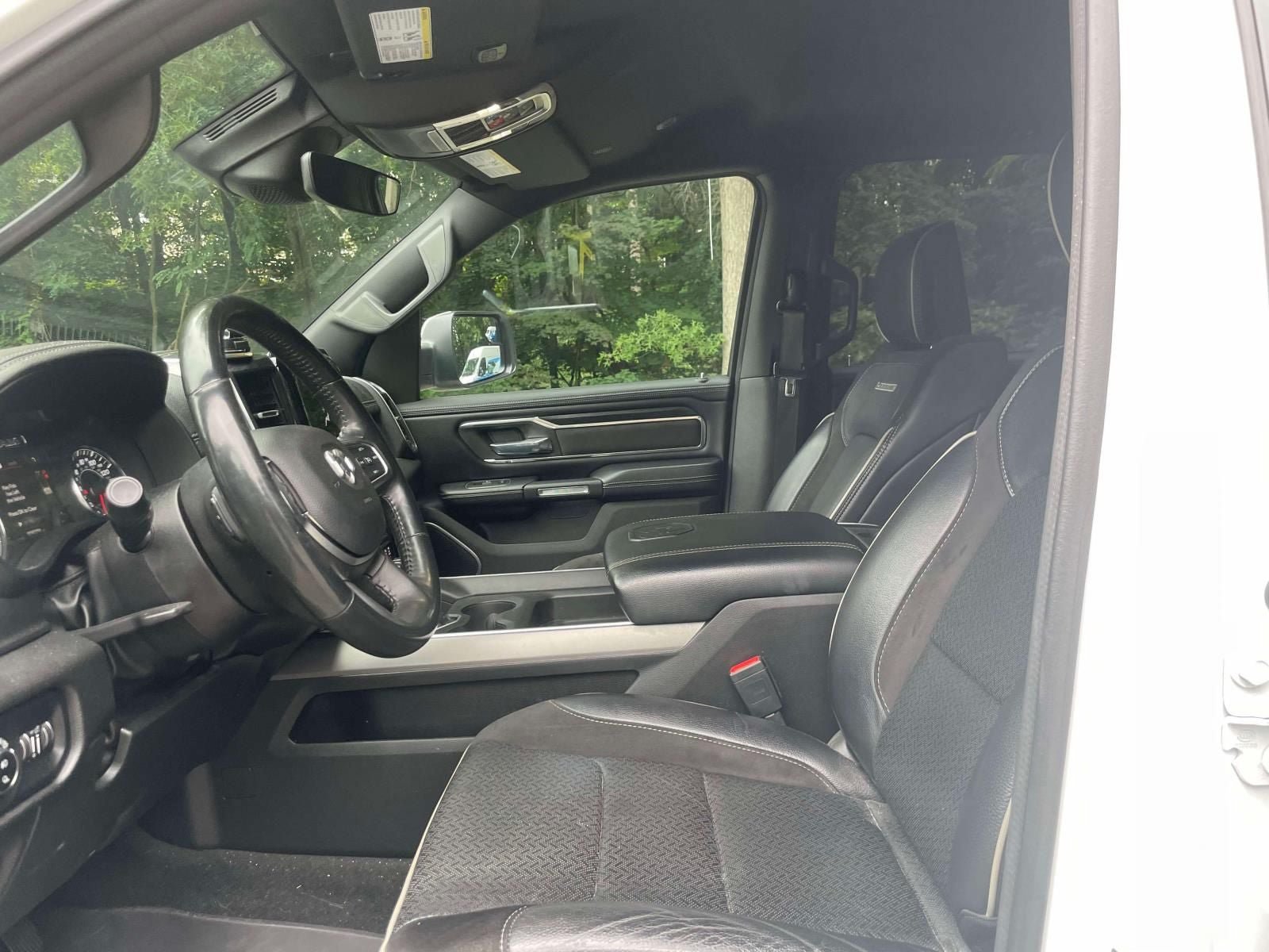 Used 2023 RAM 1500 Laramie AWD/4WD image 15