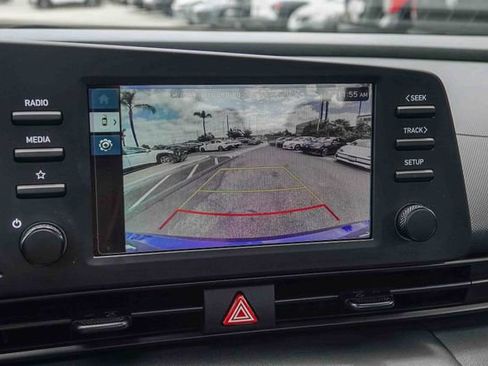 Certified 2025 Hyundai Elantra Sport FWD image 23