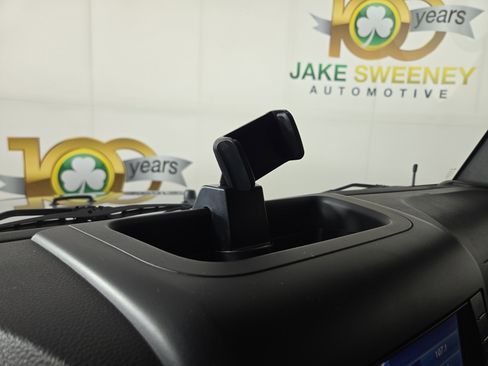 Used 2017 Jeep Wrangler Unlimited Sport image 28