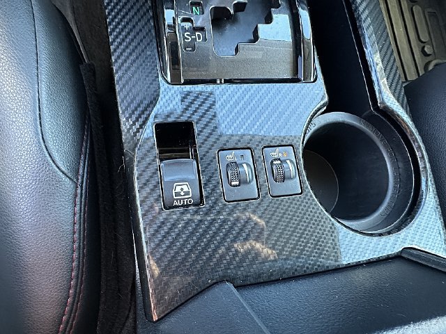 Used 2023 Toyota 4Runner TRD Off-Road Premium AWD/4WD image 38