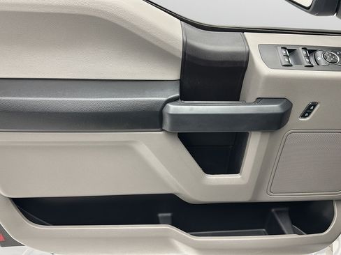 Used 2016 Ford F150 XL w/ Equipment Group 101A Mid RWD image 15