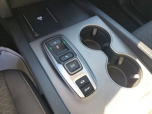 Used 2024 Honda Ridgeline Sport image 32