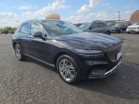 Used 2025 Genesis GV70 2.5T image 10