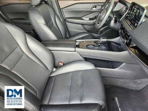 Used 2022 Nissan Rogue SL w/ SL Premium Package image 21