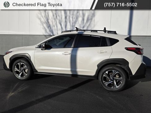 Used 2024 Subaru Crosstrek 2.0i Premium image 4