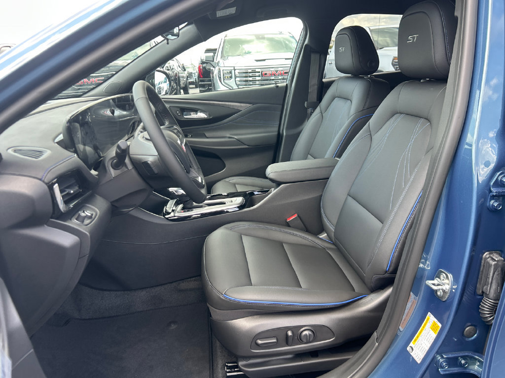 New 2026 Buick Envista Sport Touring w/ Convenience I Package FWD image 17