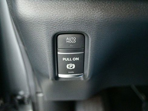 Used 2025 INFINITI QX80 Sensory image 74