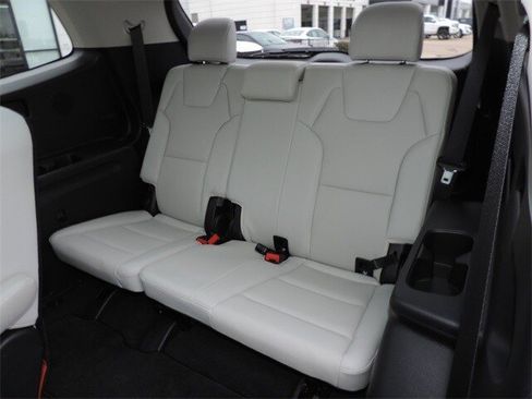 Used 2023 Kia Telluride SX image 17