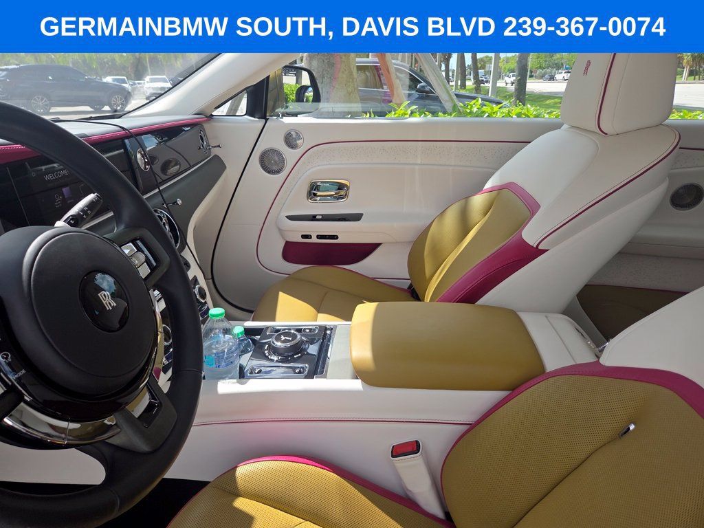 Used 2024 Rolls-Royce Spectre w/ Spectre Launch Package AWD/4WD image 24