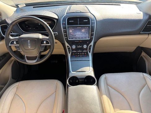 Used 2019 Lincoln Nautilus Reserve w/ Ultimate Package FWD image 13