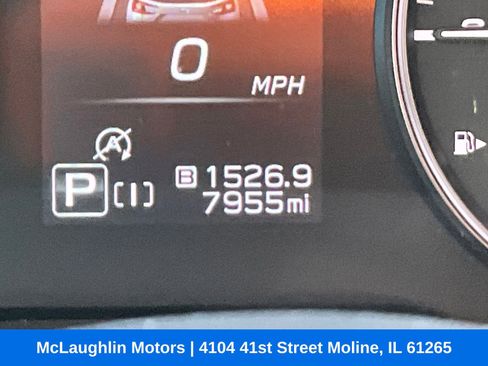 Used 2024 Subaru Crosstrek 2.0i Premium image 18